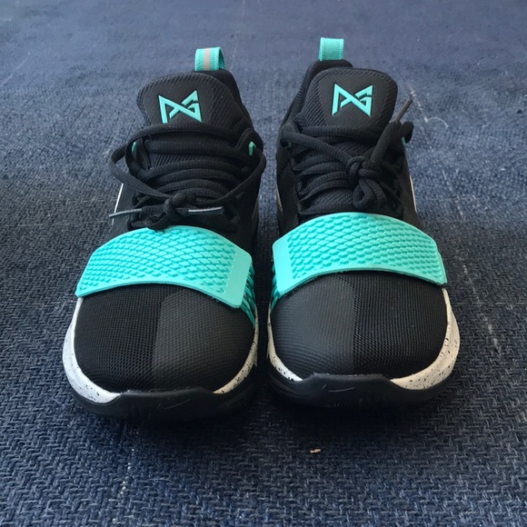 Pg 1s men’s basketball shoes - Picture 4 of 8